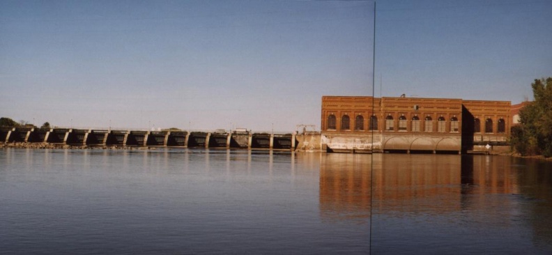 Consolidated Hydroelectric powerhouse and dam_  _Sep_ 2003_.jpg
